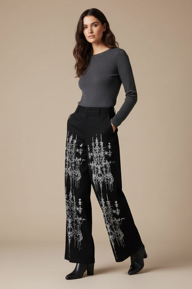 Pantalon Noir Ample Brodé Motifs Blancs Femme - Gabardine