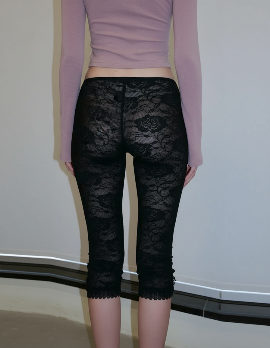 Pantalon Noir Dentelle Florale Transparente Évasé - Polyester